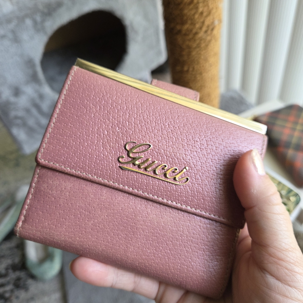 Gucci Pink Leather Wallet